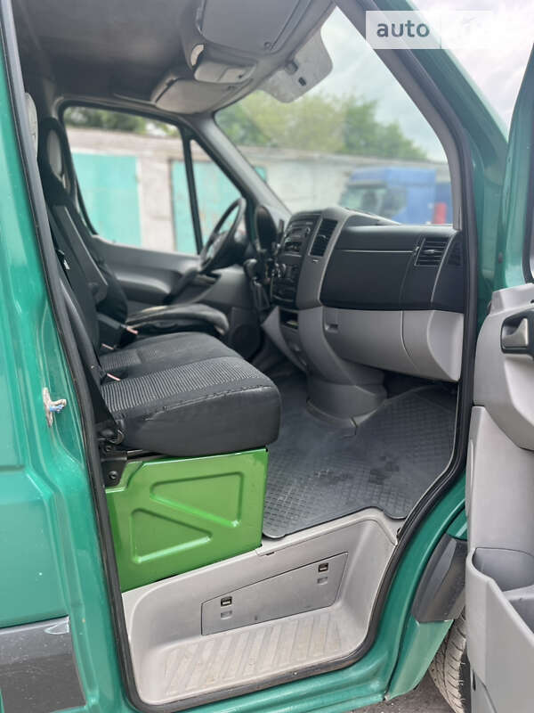 Грузовой фургон Mercedes-Benz Sprinter 2007 в Баштанке фото 5 Грузовой фургон Mercedes-Benz Sprinter 2007 в Баштанке