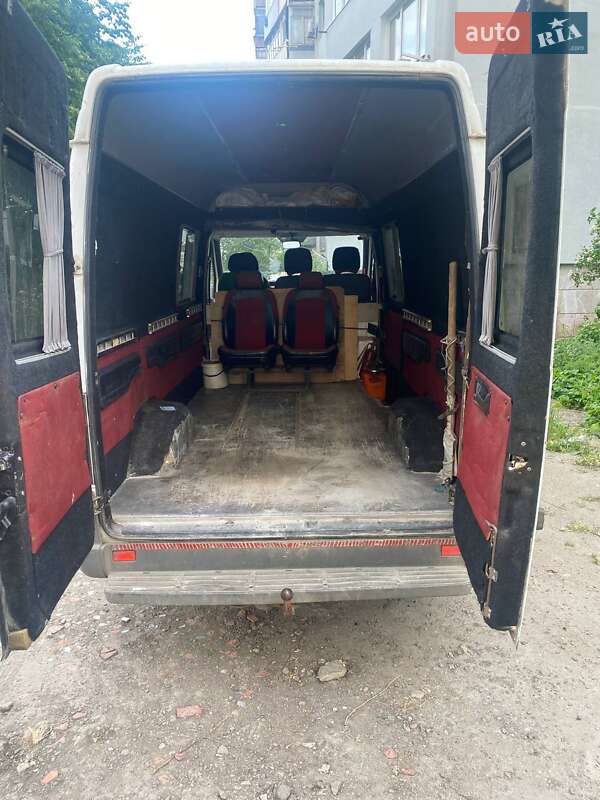 Микроавтобус Mercedes-Benz Sprinter 2005 в Николаеве