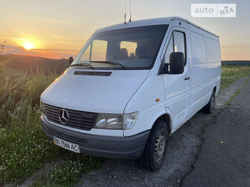 Mercedes-Benz Sprinter 1998