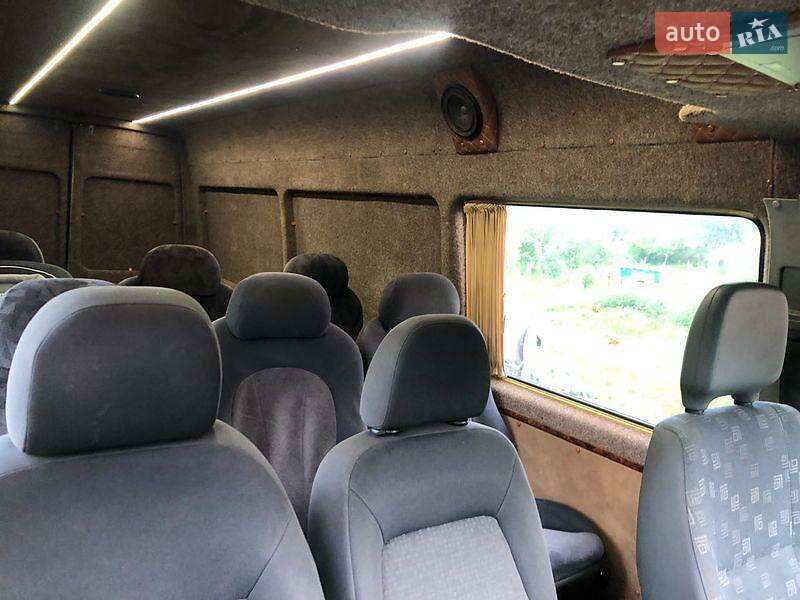 Мікроавтобус Mercedes-Benz Sprinter 2003 в Хусті