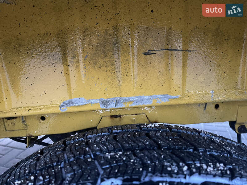 Вантажопасажирський фургон Mercedes-Benz Sprinter 2005 в Кременці