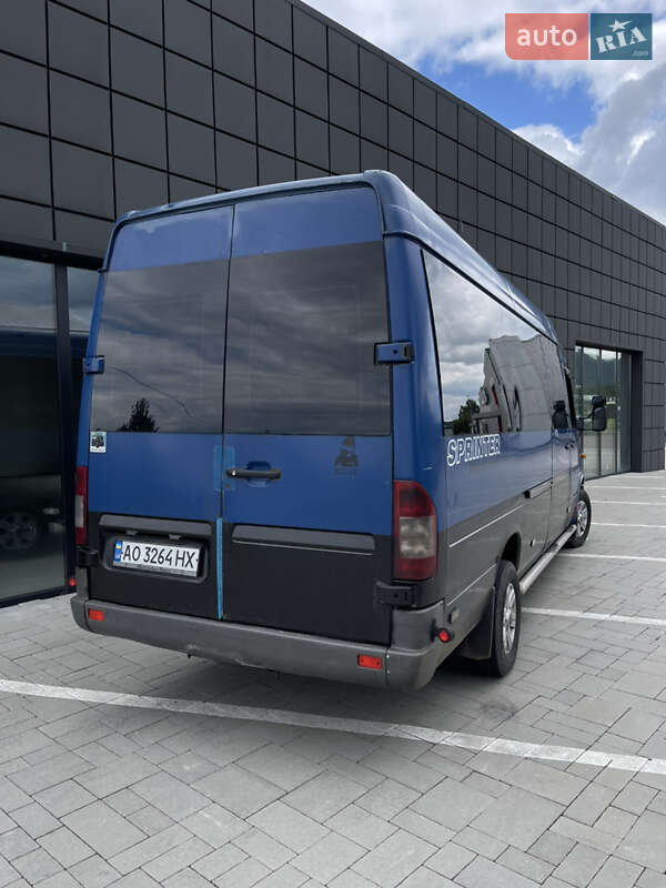 Туристический / Междугородний автобус Mercedes-Benz Sprinter 2005 в Тячеве