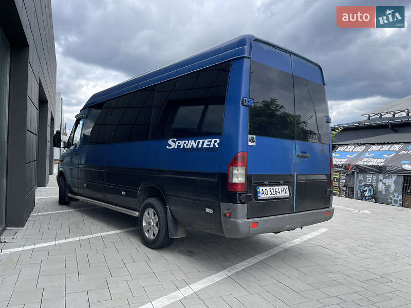 Туристический / Междугородний автобус Mercedes-Benz Sprinter 2005 в Тячеве