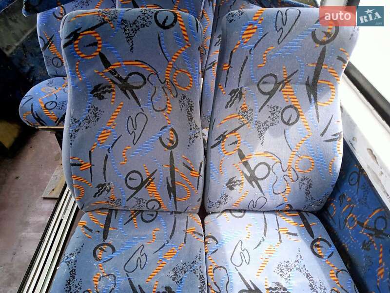 Мікроавтобус Mercedes-Benz Sprinter 2000 в Болграді