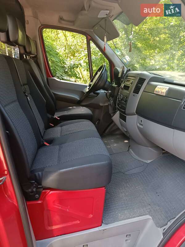 Вантажопасажирський фургон Mercedes-Benz Sprinter 2007 в Кривому Розі фото 4 Вантажопасажирський фургон Mercedes-Benz Sprinter 2007 в Кривому Розі