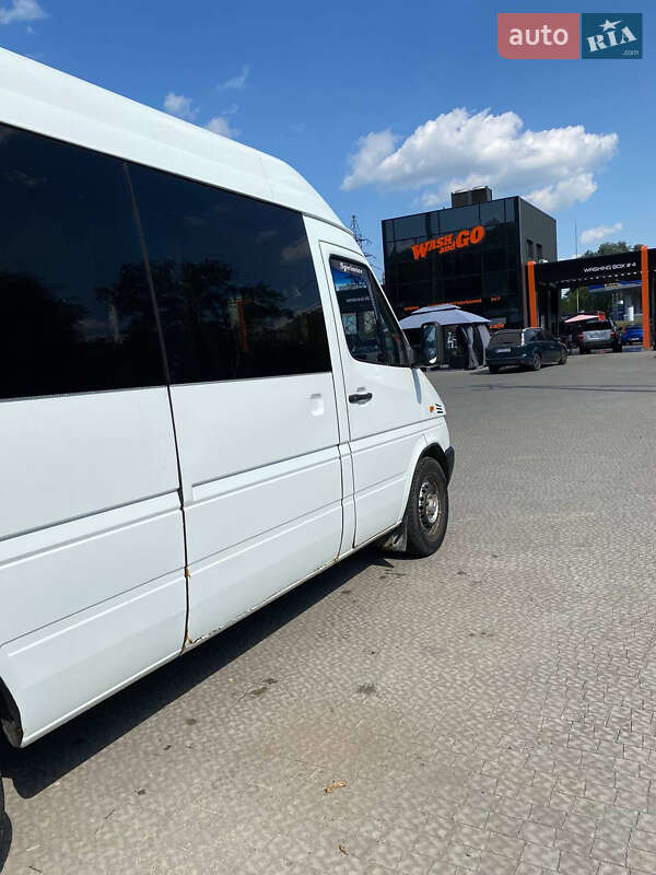 Пригородный автобус Mercedes-Benz Sprinter 2002 в Полтаве фото 13 Пригородный автобус Mercedes-Benz Sprinter 2002 в Полтаве