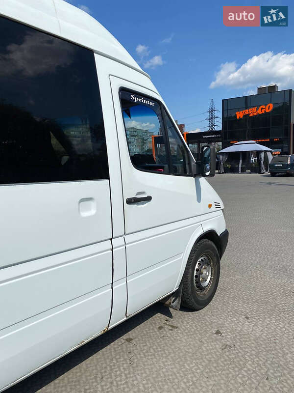 Пригородный автобус Mercedes-Benz Sprinter 2002 в Полтаве фото 19 Пригородный автобус Mercedes-Benz Sprinter 2002 в Полтаве