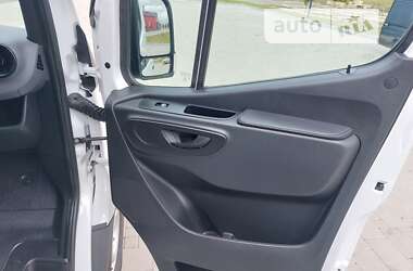 Грузовой фургон Mercedes-Benz Sprinter 2019 в 