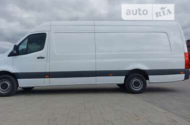 Грузовой фургон Mercedes-Benz Sprinter 2019 в 