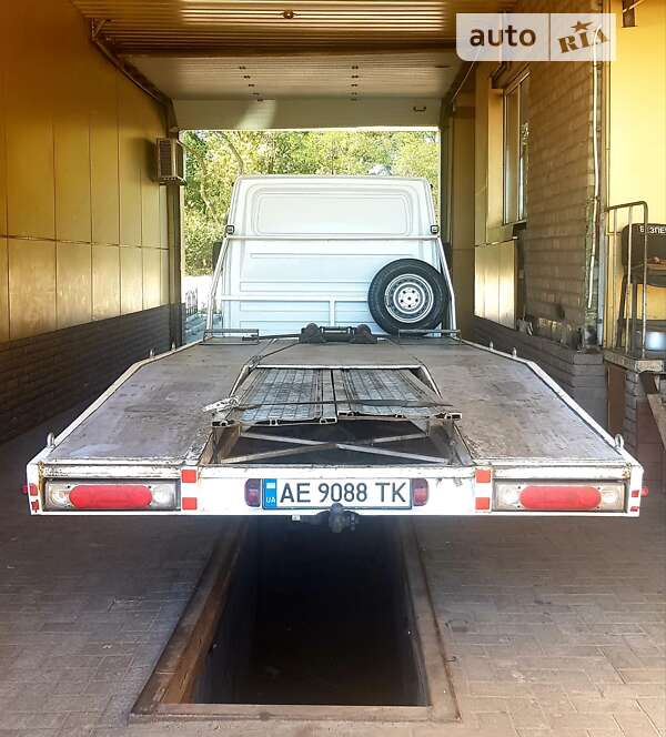 Эвакуатор Mercedes-Benz Sprinter 2005 в Кривом Роге