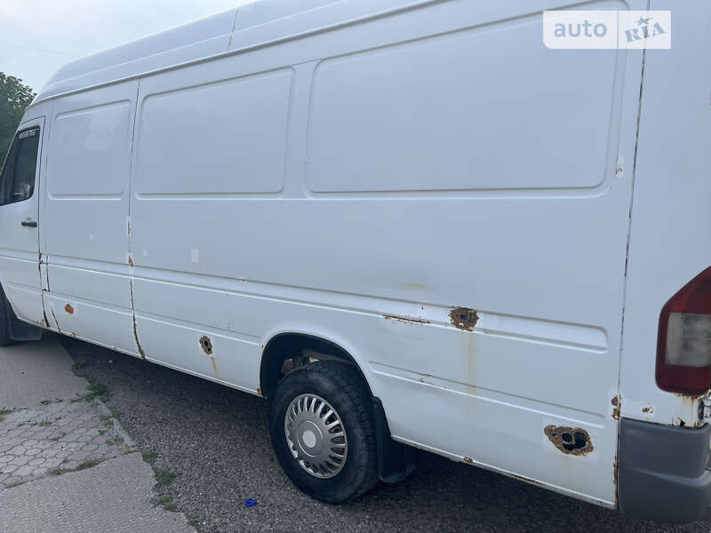 Вантажний фургон Mercedes-Benz Sprinter 2005 в Кам'янець-Подільському