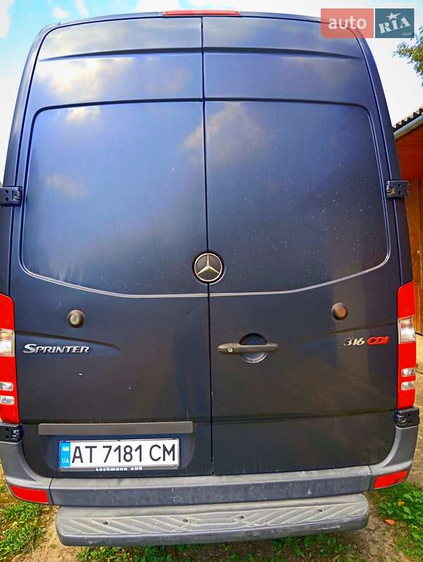 Микроавтобус Mercedes-Benz Sprinter 2013 в Калуше