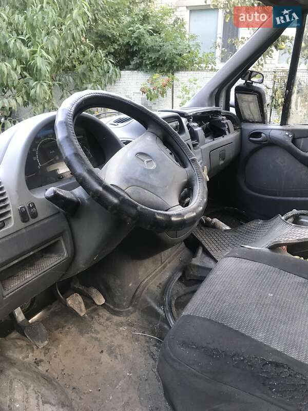 Другие автобусы Mercedes-Benz Sprinter 2004 в Сумах