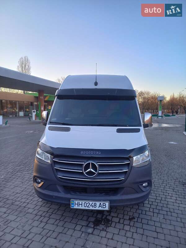 Микроавтобус Mercedes-Benz Sprinter 2018 в Одессе фото 19 Микроавтобус Mercedes-Benz Sprinter 2018 в Одессе