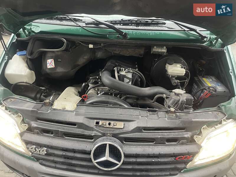 Мікроавтобус Mercedes-Benz Sprinter 2001 в Луцьку