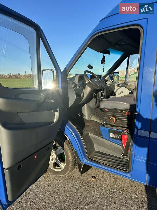 Микроавтобус Mercedes-Benz Sprinter 2004 в Черновцах