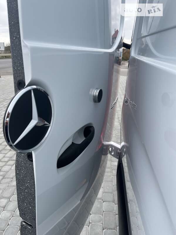 Грузовой фургон Mercedes-Benz Sprinter 2018 в Виннице