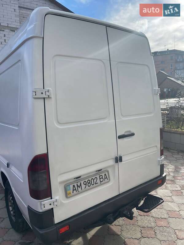 Микроавтобус Mercedes-Benz Sprinter 2004 в Житомире фото 16 Микроавтобус Mercedes-Benz Sprinter 2004 в Житомире