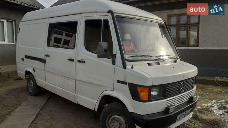 Мікроавтобус Mercedes-Benz Sprinter 1995 в Чернівцях