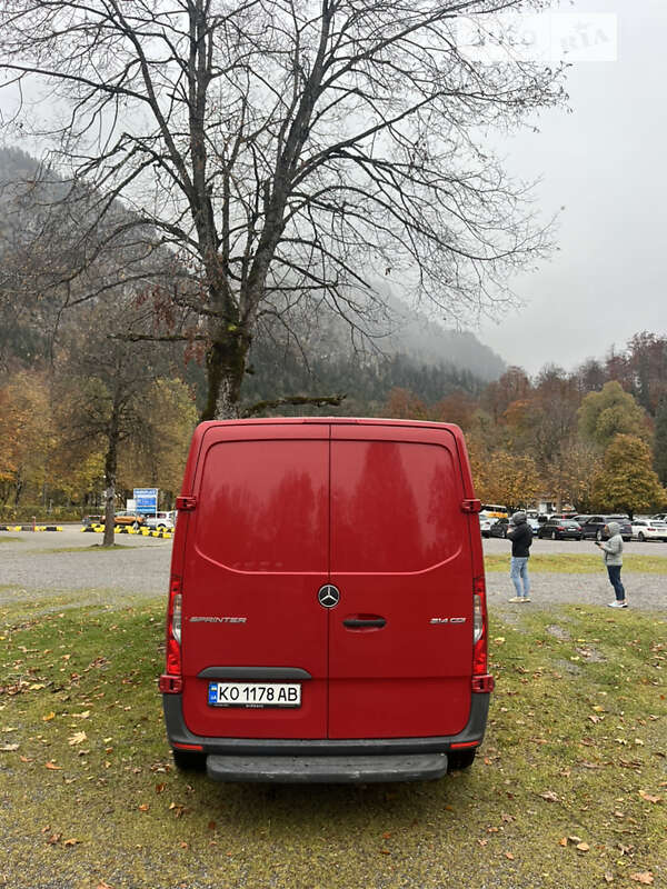 Вантажний фургон Mercedes-Benz Sprinter 2020 в Тячеві