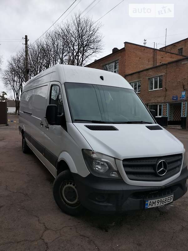 Грузовой фургон Mercedes-Benz Sprinter 2016 в Житомире
