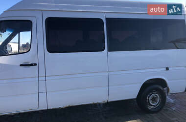 Туристичний / Міжміський автобус Mercedes-Benz Sprinter 2006 в Хусті