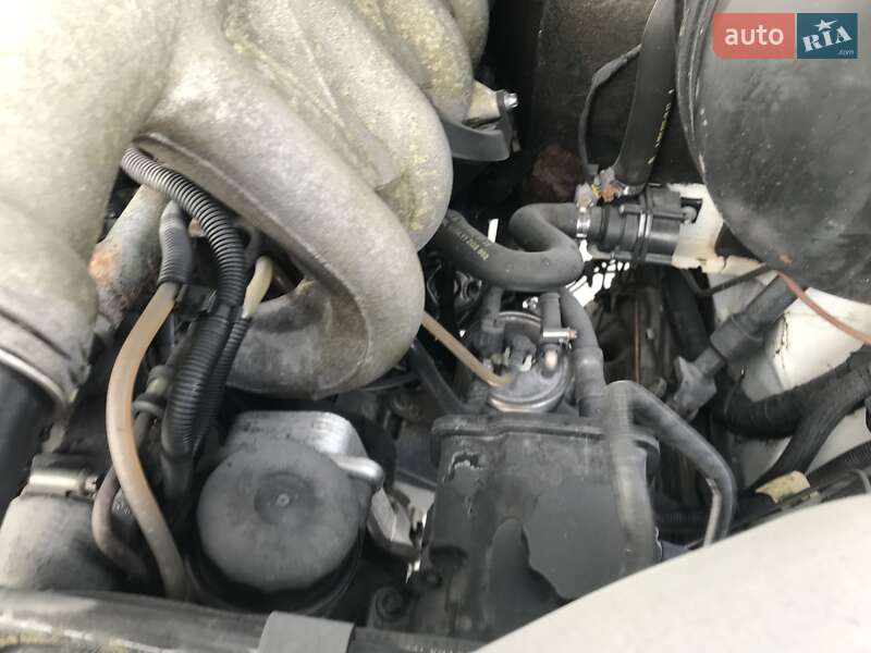 Вантажопасажирський фургон Mercedes-Benz Sprinter 2006 в Рівному
