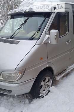 Микроавтобус Mercedes-Benz Sprinter 2002 в Старом Самборе