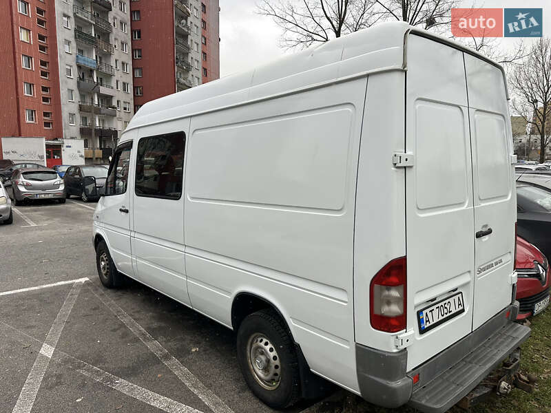 Микроавтобус Mercedes-Benz Sprinter 2003 в Косове фото 4 Микроавтобус Mercedes-Benz Sprinter 2003 в Косове