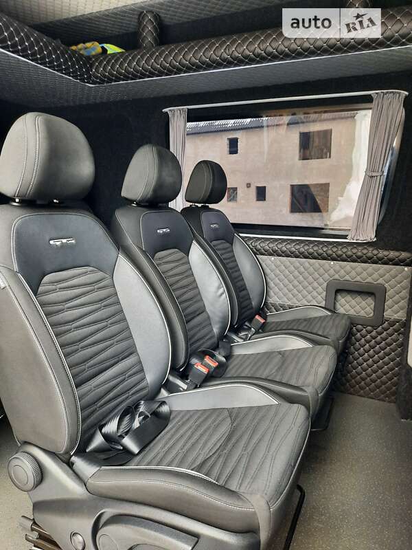 Мікроавтобус Mercedes-Benz Sprinter 2018 в Ужгороді фото 25 Мікроавтобус Mercedes-Benz Sprinter 2018 в Ужгороді