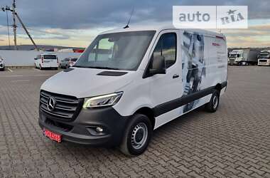 Вантажний фургон Mercedes-Benz Sprinter 2020 в Чернівцях