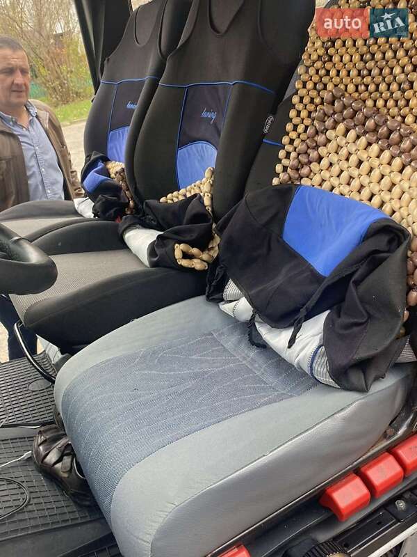 Микроавтобус Mercedes-Benz Sprinter 2005 в Стрые