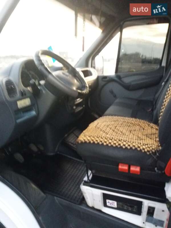Інші автобуси Mercedes-Benz Sprinter 2002 в Києві