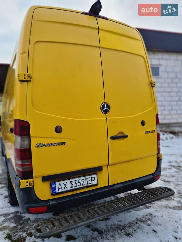 Вантажний фургон Mercedes-Benz Sprinter 2012 в Харкові
