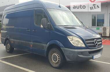 Вантажний фургон Mercedes-Benz Sprinter 2008 в Києві