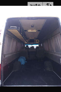 Другие грузовики Mercedes-Benz Sprinter 2004 в 