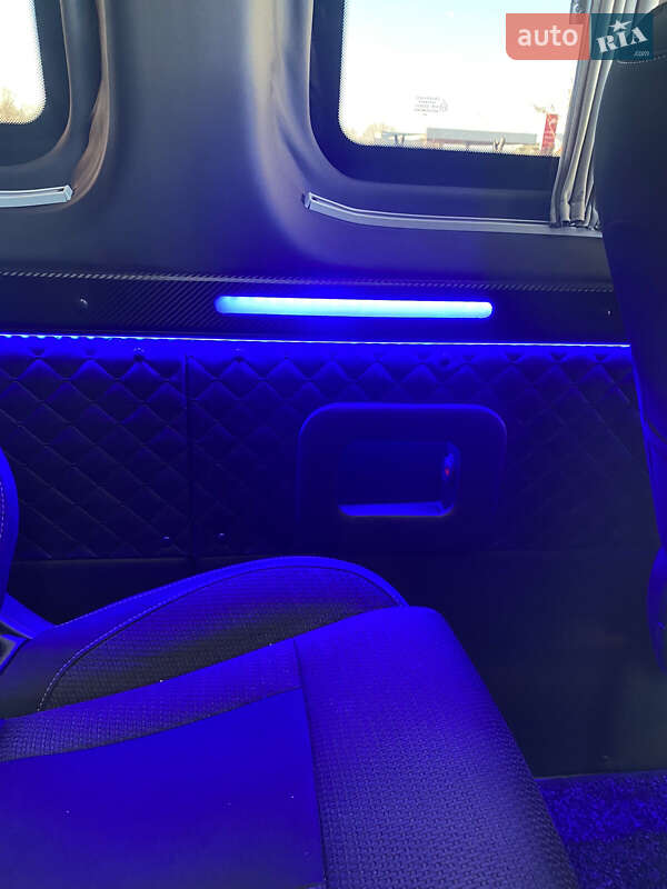 Микроавтобус Mercedes-Benz Sprinter 2019 в Хусте