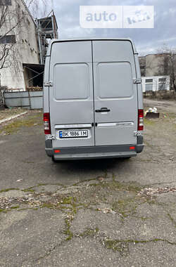 Грузовой фургон Mercedes-Benz Sprinter 2004 в Черновцах