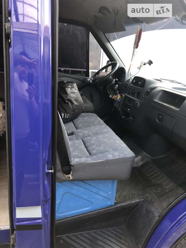 Микроавтобус Mercedes-Benz Sprinter 2003 в Могилев-Подольске