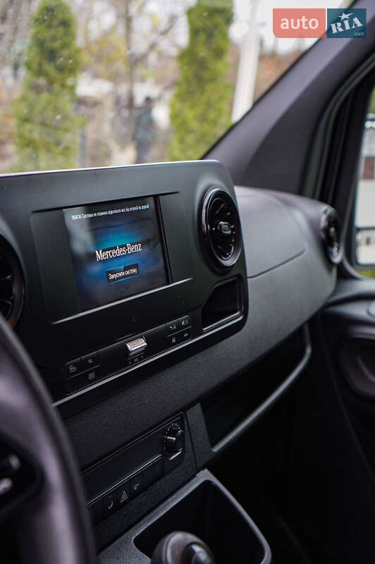 Микроавтобус Mercedes-Benz Sprinter 2019 в Тернополе фото 8 Микроавтобус Mercedes-Benz Sprinter 2019 в Тернополе