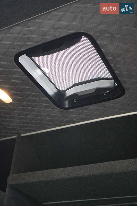 Микроавтобус Mercedes-Benz Sprinter 2019 в Тернополе фото 49 Микроавтобус Mercedes-Benz Sprinter 2019 в Тернополе