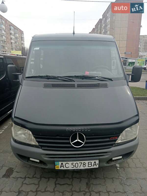 Mercedes-Benz Sprinter 2002