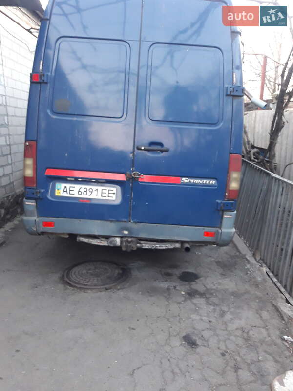 Микроавтобус Mercedes-Benz Sprinter 1998 в Пятихатках фото 2 Микроавтобус Mercedes-Benz Sprinter 1998 в Пятихатках