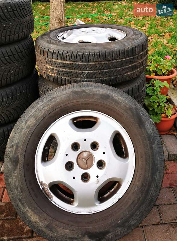 Мікроавтобус Mercedes-Benz Sprinter 2000 в Бучі