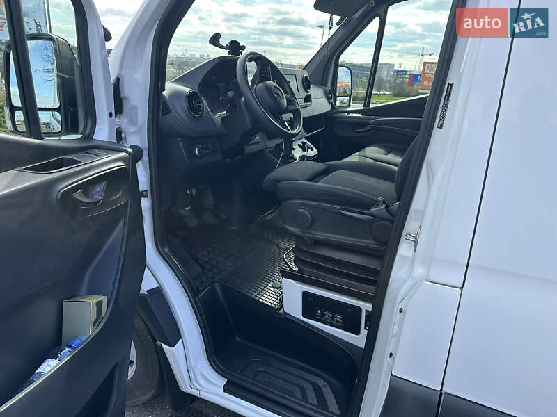 Микроавтобус Mercedes-Benz Sprinter 2019 в Виноградове