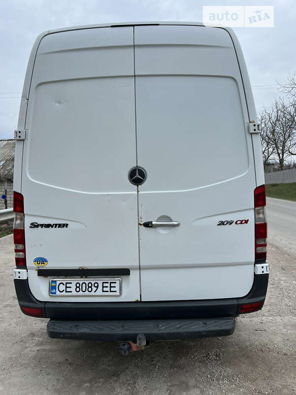 Грузопассажирский фургон Mercedes-Benz Sprinter 2008 в Новоднестровске