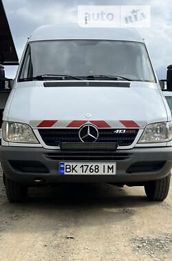 Грузовой фургон Mercedes-Benz Sprinter 2003 в Виноградове