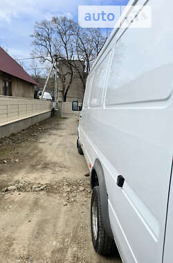 Грузовой фургон Mercedes-Benz Sprinter 2003 в Львове