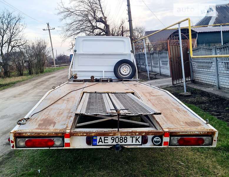 Эвакуатор Mercedes-Benz Sprinter 2005 в Кривом Роге