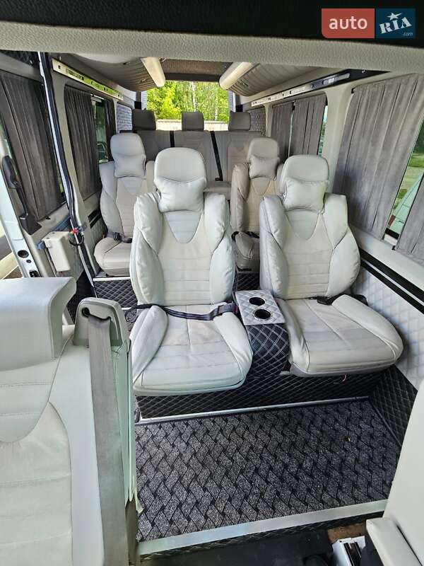 Микроавтобус Mercedes-Benz Sprinter 2018 в Одессе фото 48 Микроавтобус Mercedes-Benz Sprinter 2018 в Одессе